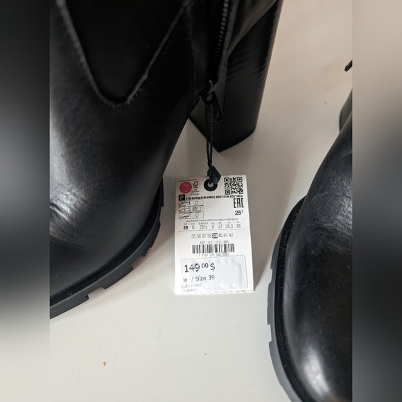 Zara boots - Picture 2 of 3